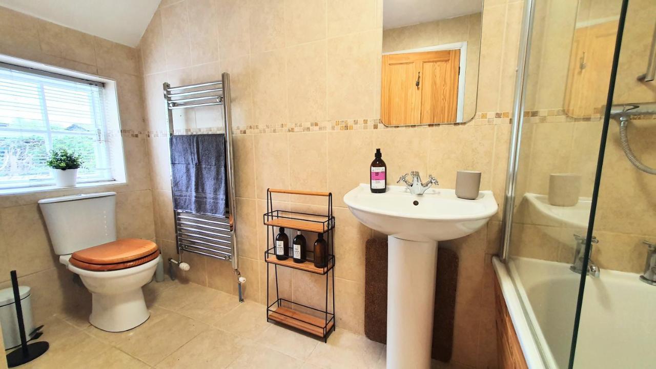 Glenfield Cottage - Secluded Luxury Deep In The Oxfordshire Countryside Wilcote Luaran gambar