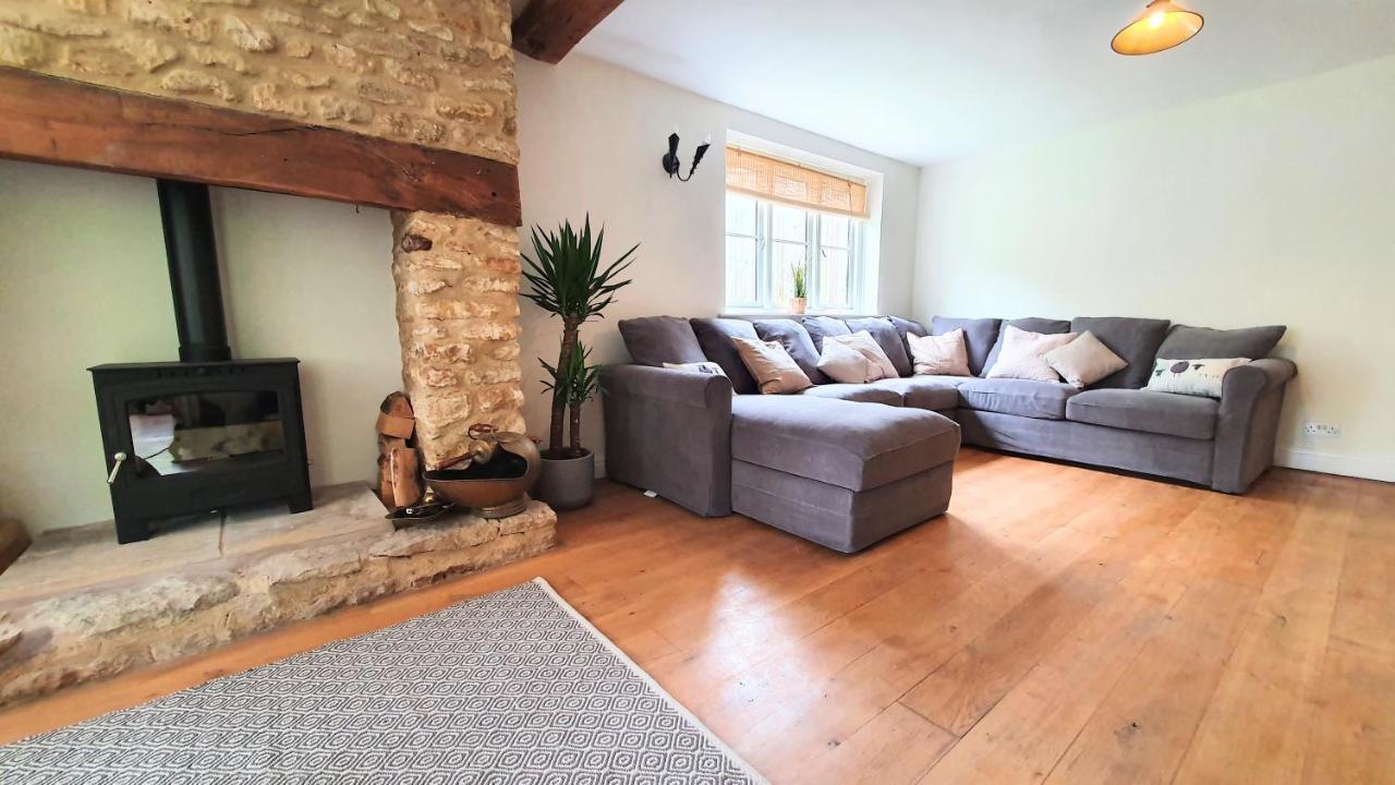Glenfield Cottage - Secluded Luxury Deep In The Oxfordshire Countryside Wilcote Luaran gambar